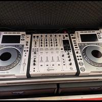PIONEER CDJ 2000 NEXUS 2  LIMITED