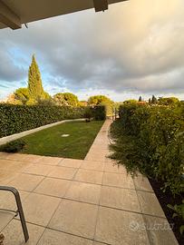 Loano monolocale con giardino