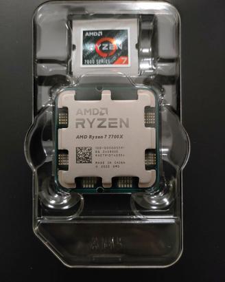 Processore AMD Ryzen 7 7700X