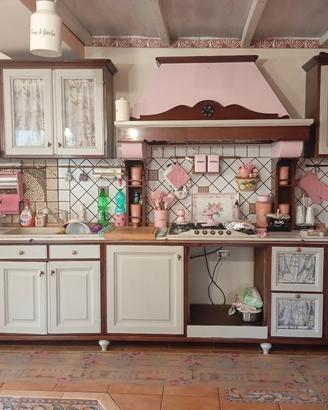 cucina style country  legno castagno