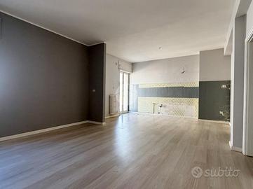 5 LOCALI A MANFREDONIA