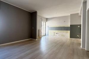 5 LOCALI A MANFREDONIA