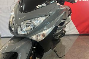 Yamaha T Max 500