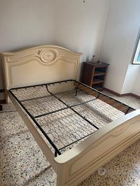 Letto matrimoniale piu cassettiera