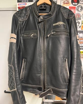 Giubbotto in pelle per moto