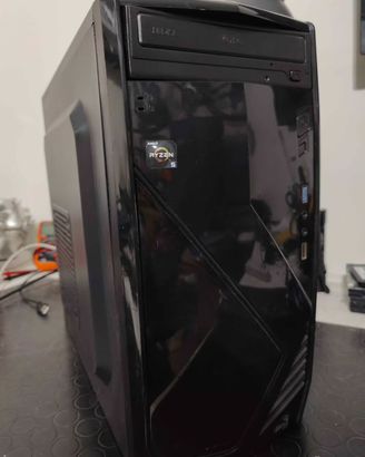 Computer fisso Completo Ryzen 5 8gb 240gb win11