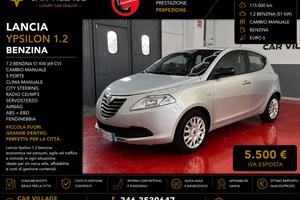 Lancia Ypsilon 1.2 69 CV 5 porte S&S Platinum