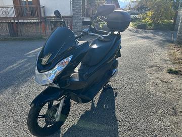 Honda pcx 125