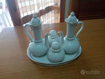 Oliera, acetiera, sale e pepe in porcellana