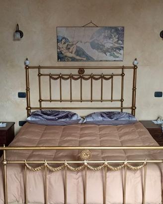 Letto in Ferro Battuto Pomelli in Ceramica