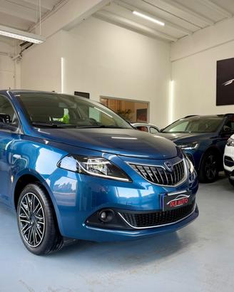 Lancia Ypsilon 1.0 FireFly 5 porte S&S Hybrid Gold