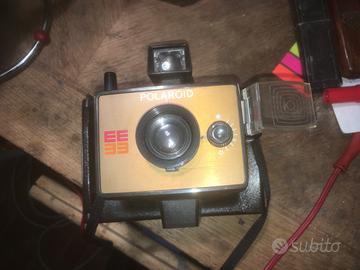 Macchina Polaroid EE33 vintage