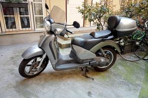 Aprilia Scarabeo 250 GT