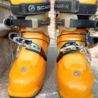 scarponi sci alpinismo 