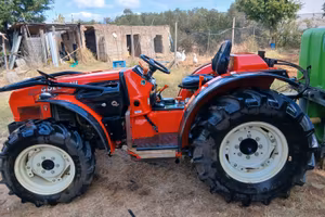 Trattore Goldoni Quasar 90