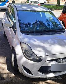 Hyundai ix20 1400 crD colore bianco funzionante