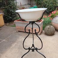 Bacinella Richard ceramica con treppiede ferro
