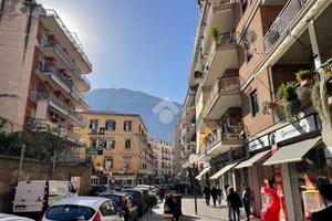 MULTILOCALE A CASTELLAMMARE DI STABIA