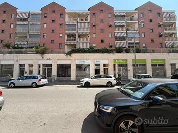 NEGOZIO A TORINO