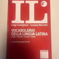 Vocabolario di Latino IL con copertina rigida