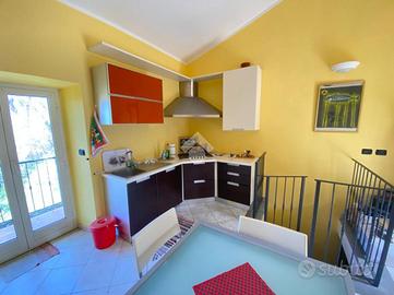 CASA INDIPENDENTE A MONTEFIASCONE