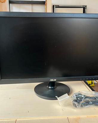 Monitor 24” asus