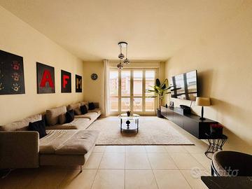 Appartamento di 112 m² con 3 locali e box auto a S