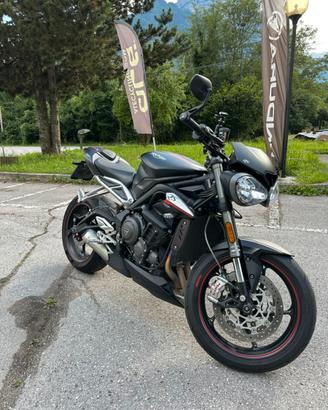 Triumph Street Triple 765 RS