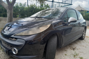 Peugeot feline 207