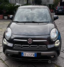 Auto FIAT 500 L