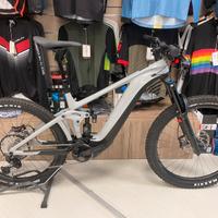 Ciclo elettrico Giant Reign e+ 1 625 NEW