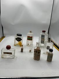 Set di 9 falconi di profumo in vetro