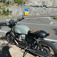 Moto guzzi V7 cafare racer custom