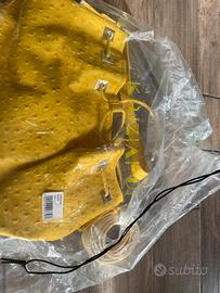 Borsa Krizia poi raven giallo nuova