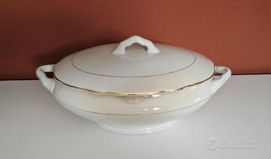 zuppiera in porcellana S.C. Richard originale.