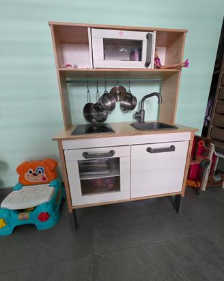 Mini cucina Ikea  legno con accessori