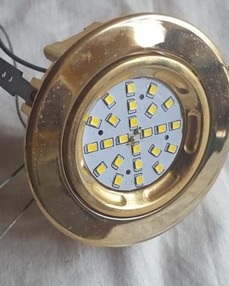 Faretti da incasso ottonati Side 12 v