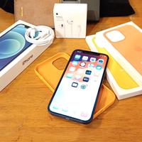 iPhone 12 Blu + Accessori