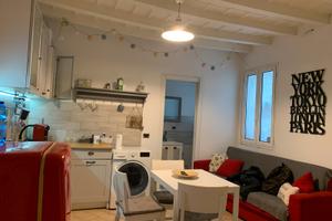 Monolocale arredato lissone