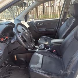 RENAULT Koleos 1ª serie - 2011