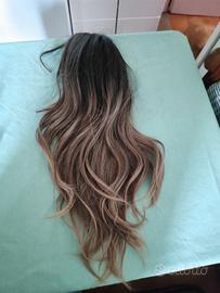 parrucca lunga nuova 