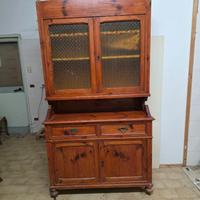 Mobile antico in legno massello