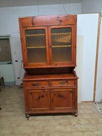 Mobile antico in legno massello