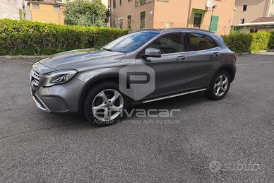MERCEDES GLA 220 d Automatic 4Matic Premium