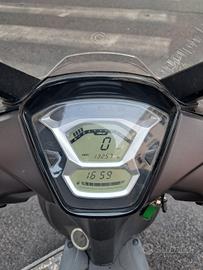 Kymco People S 150 i ABS
