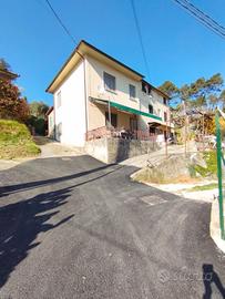terratetto/giardino/posti auto 