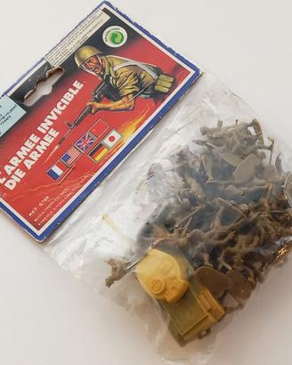 BUSTA soldatini HONG KONG vintage 1/72