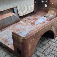 scocca vasca carrozzeria   jeep CJ 7