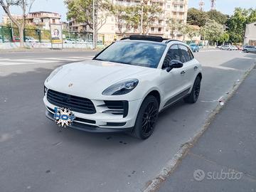 Porsche Macan 2.0