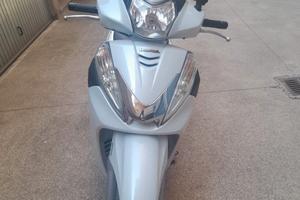 Honda sh 300 i abs